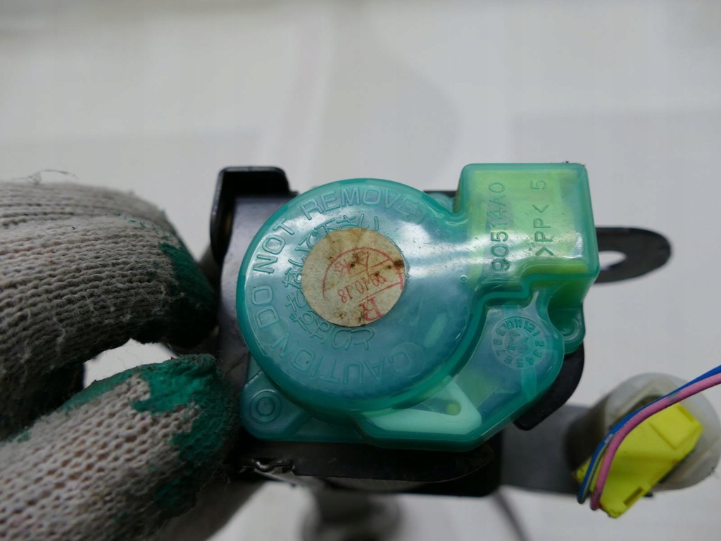 фото №4, Mazda premacy pas безпеки правий перед