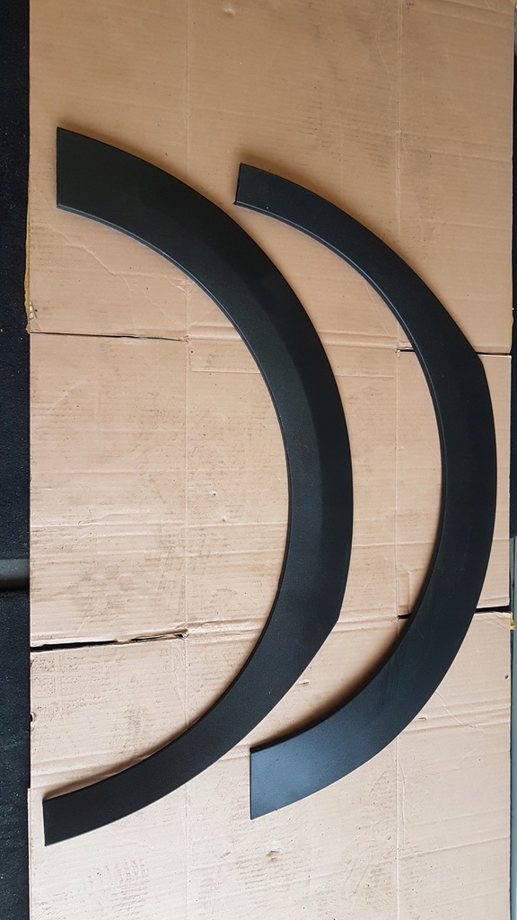 фото №1, Mercedes w213 all terrain накладка крила задня