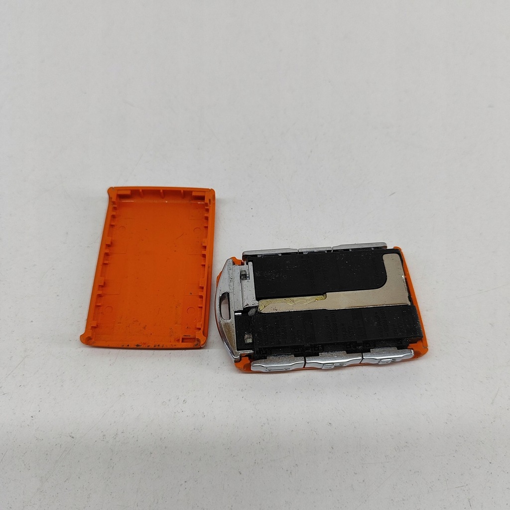 фото №6, Volvo xc40 2023 ключ / карта зажигания