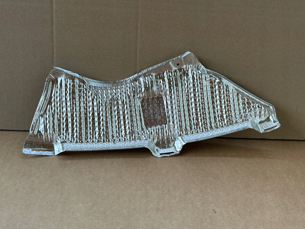 фото №1, Vw passat b8 arteon ліва захист terminczna задня задня