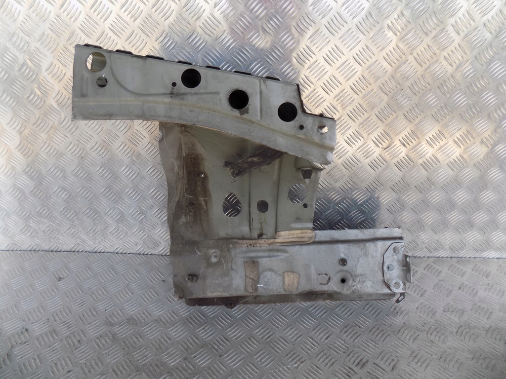 фото №3, Mercedes w176 четверть лонжерон правая