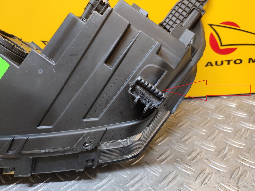 фото №14, Hyundai ioniq 2016- фара лампа права led eu