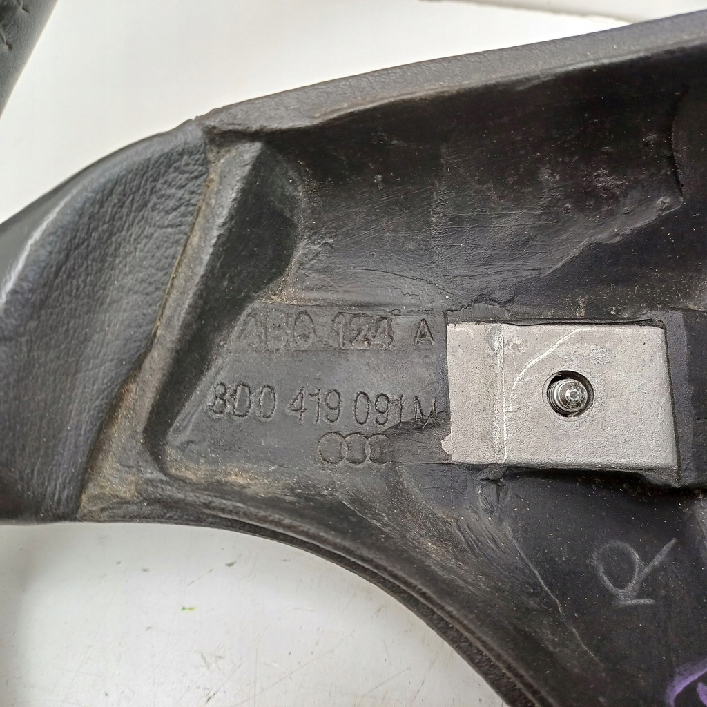 фото №13, 1998 audi a4 s4 b5 8d воздуховод 8q0419091m