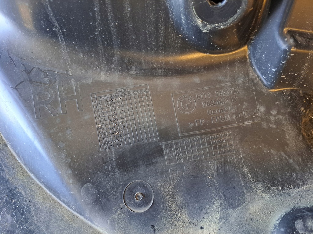 фото №11, Bmw 8 m850ix g16 підкрилок праве перед 7374736