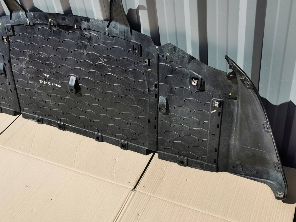 Tesla model s 12-16 плита захист задня pod бампер задня 6008180-00-e Київ