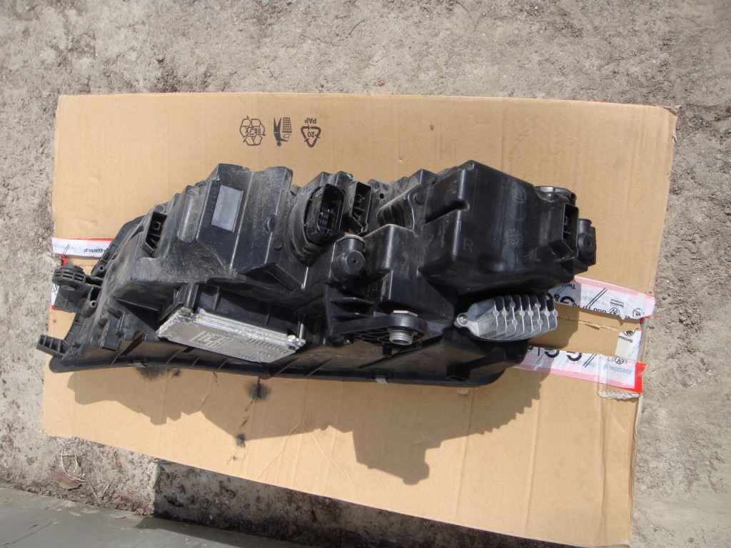 Skoda octavia 3 рестайлинг  фара led правая левая перед Недорого