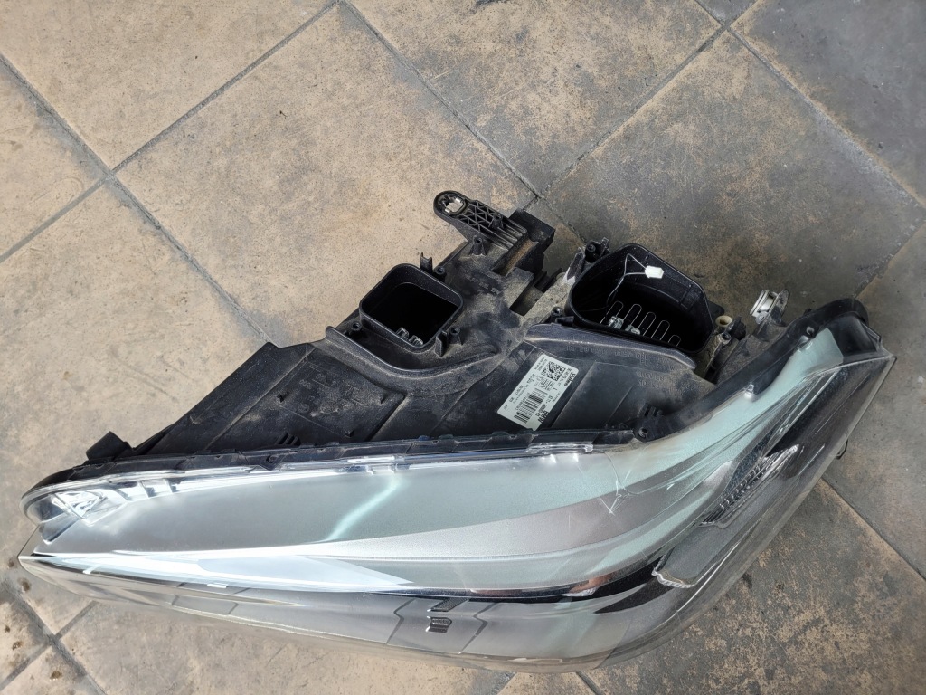 фото №13, Ліва лампа передня bmw x1 f48 63-11-7495003-03