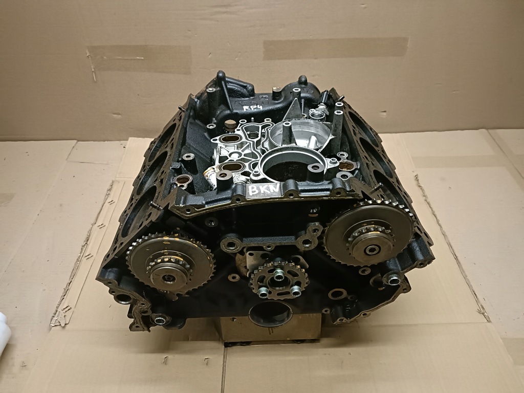 фото №1, Audi 3.o tdi bkn блок двигателя