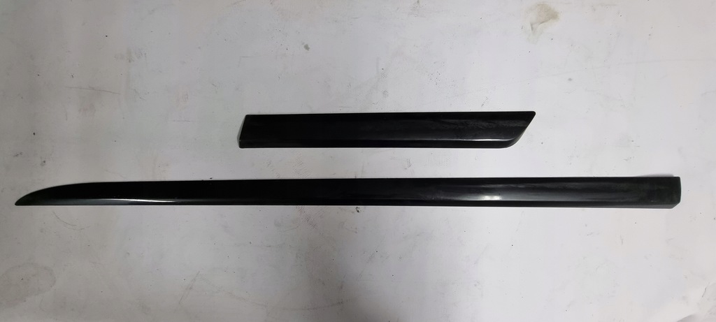 фото №1, Молдинг дверь левая сторона astra h 24461105 24461111