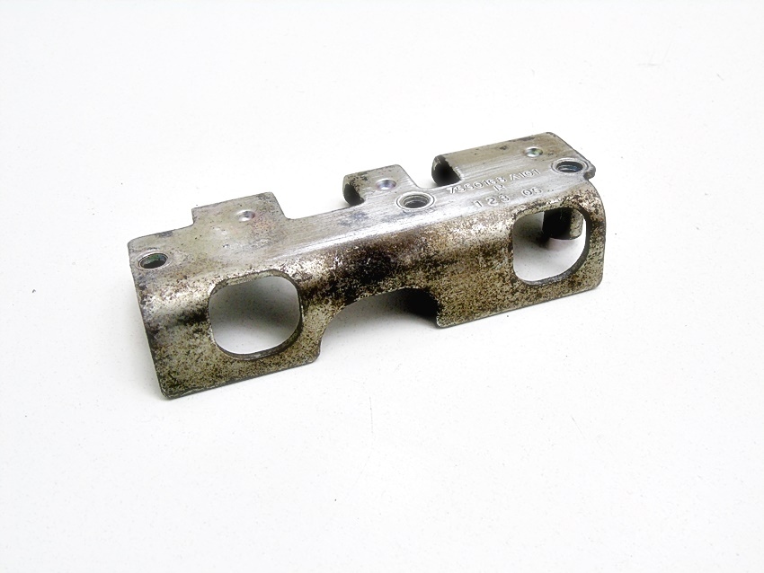 фото №1, Кронштейн вприску 1.6 mini one cooper r50 r52 r53