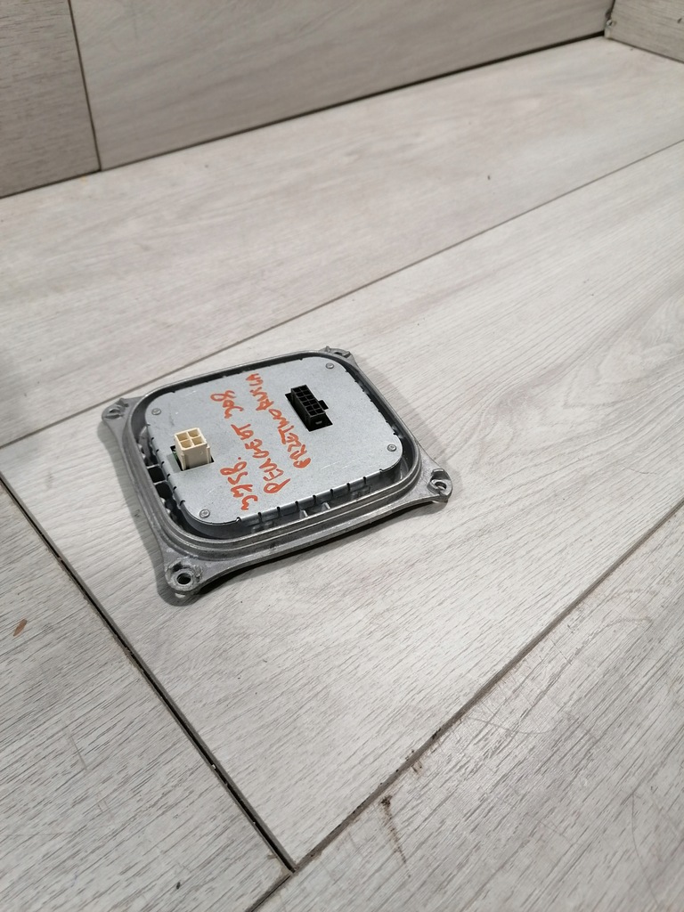 фото №4, Peugeot 308 преобразователь led 130732940400