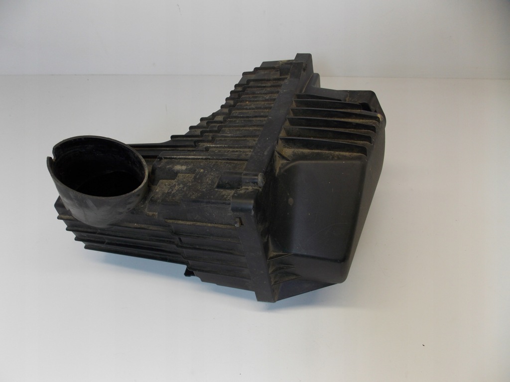 фото №1, Корпус фильтра воздуха peugeot 407 2.0 hdi