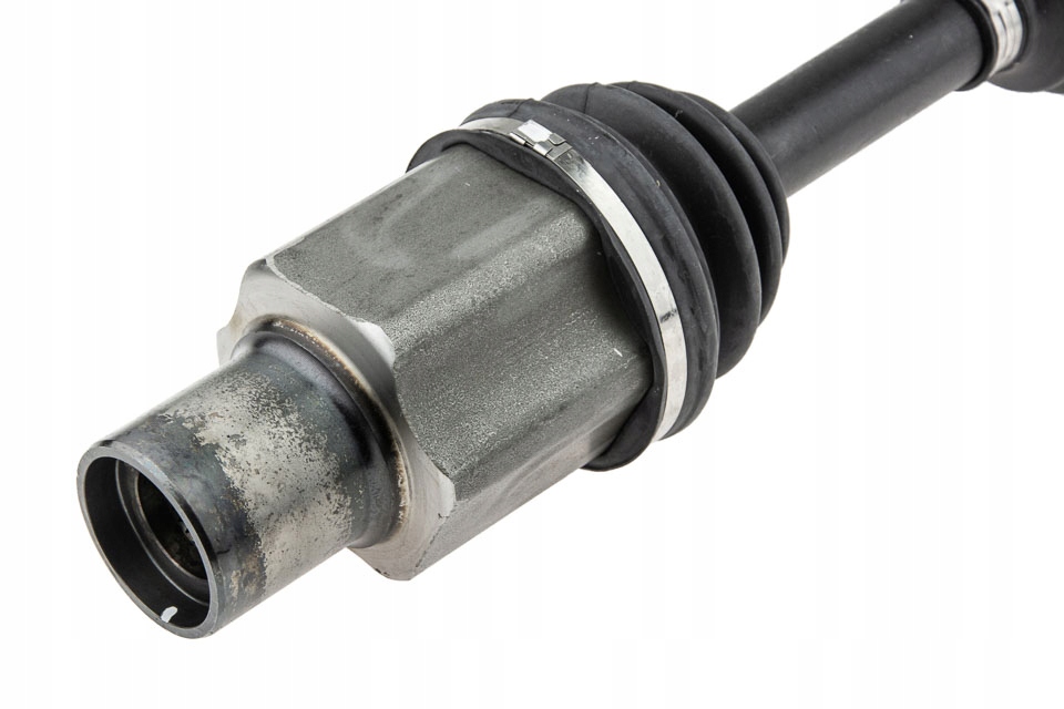 Приводной вал приводная правая  перед nty ford ranger 2.0 2.2 3.2 Доставка