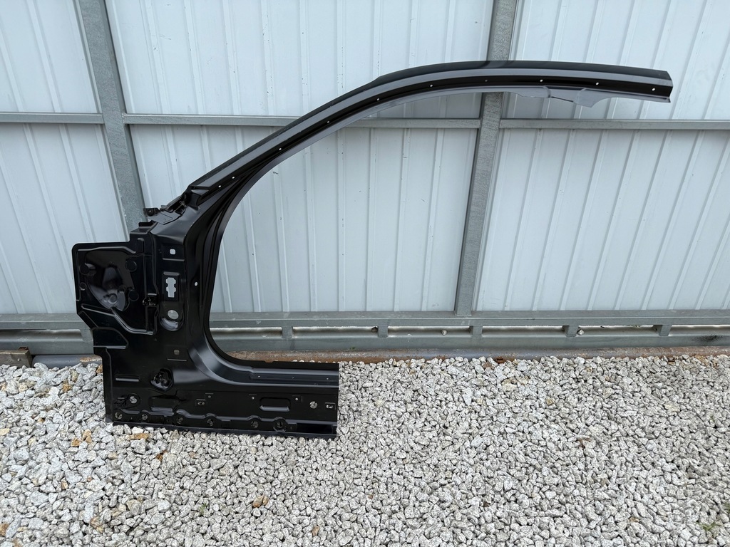 фото №1, Bmw 4 i4 g26 лівий поріг блок двигуна обшивка