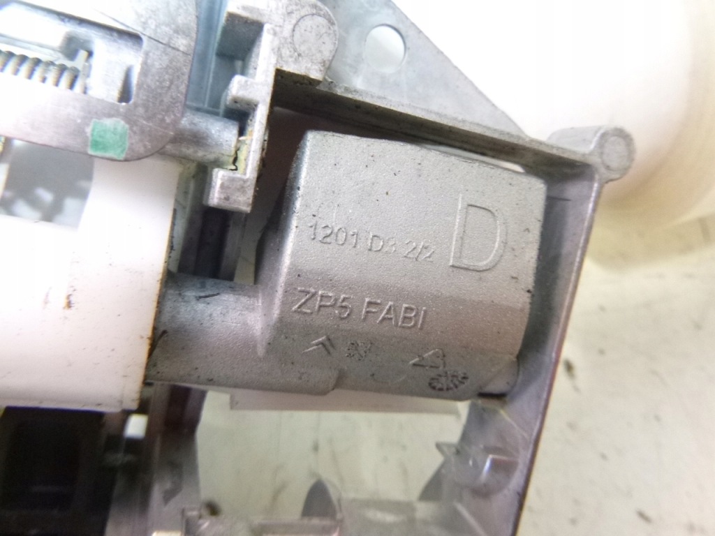 фото №5, Ручка наружная правый перед citroen c4 picasso i kdkd 09r.