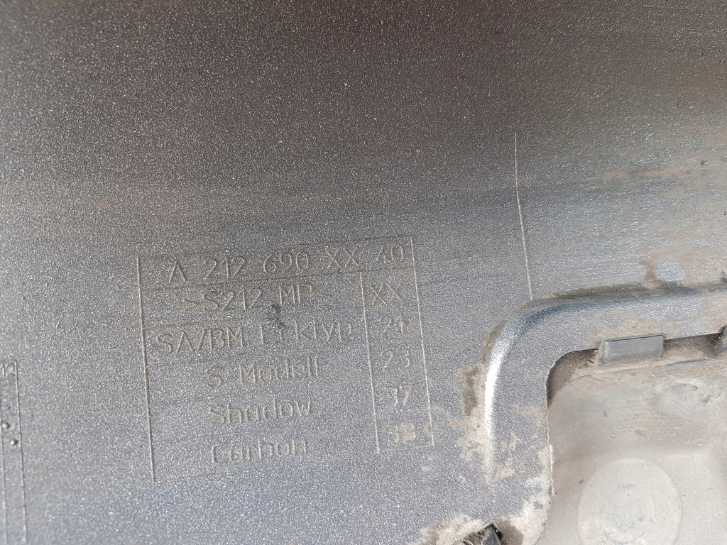 фото №10, Mercedes w212 молдинг порог левая amg kombi 16r.