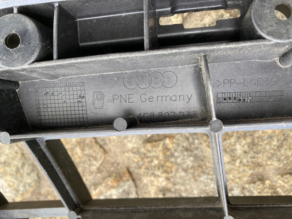 фото №11, Audi a7 c7 4g8 підсилювач бампера перед 4g8807233a оригінал