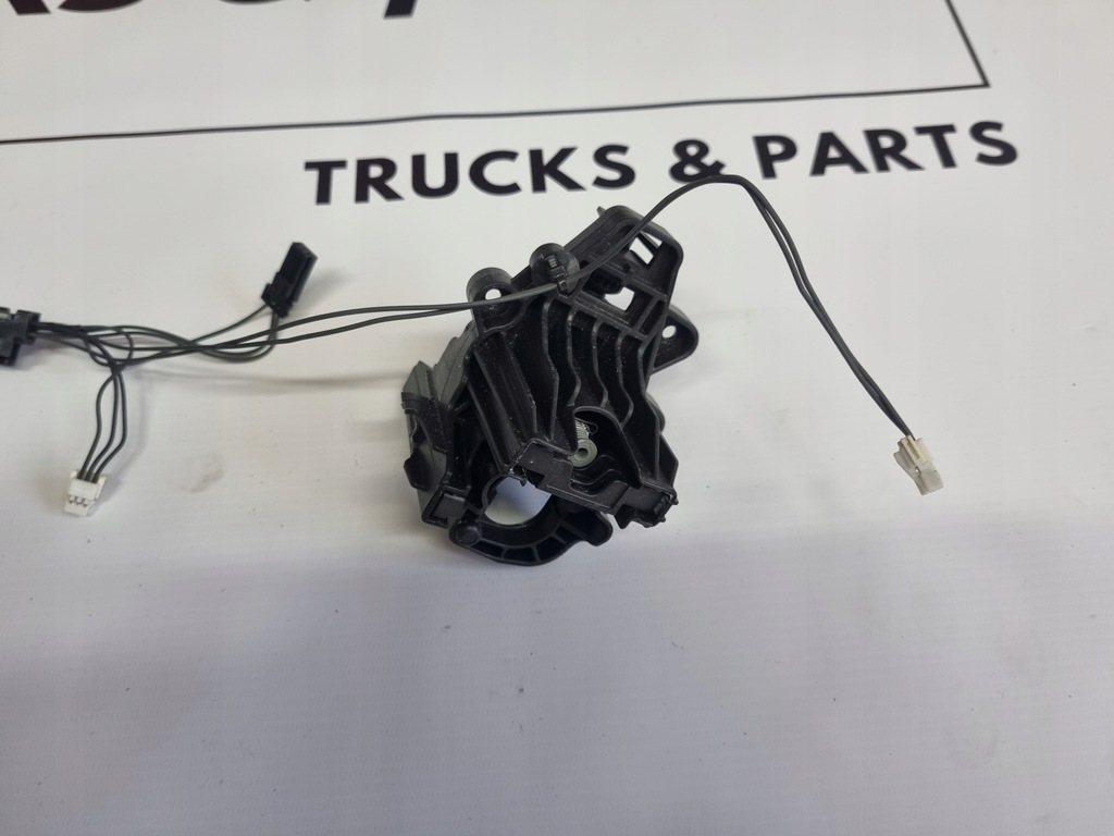 фото №7, Жгут лампы фара правая volvo fh 5