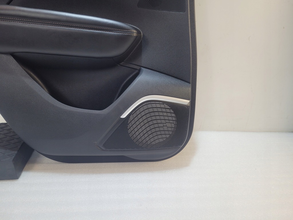 фото №4, Renault koleos ii оббивка обшивка двері лівий задня