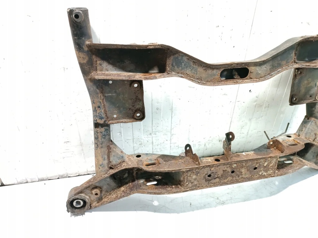 Bentley arnage рама допоміжна передня 6.8 v8 t бензин 336kw 457 hp Доставка