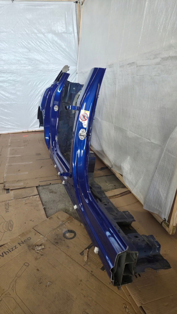 фото №9, Audi a8 iv d5 long задняя правая длинная четверть крыло задняя блок двигателя lx5h