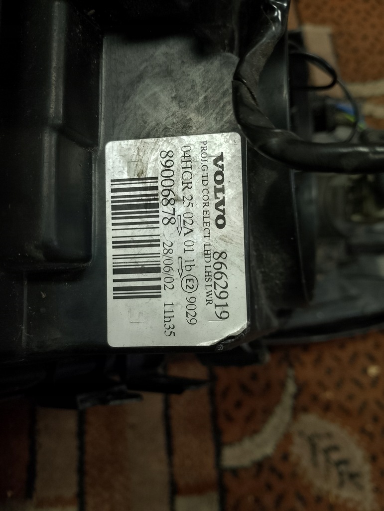 фото №7, Левая лампа перед volvo s70 v70 2 ii 89006878