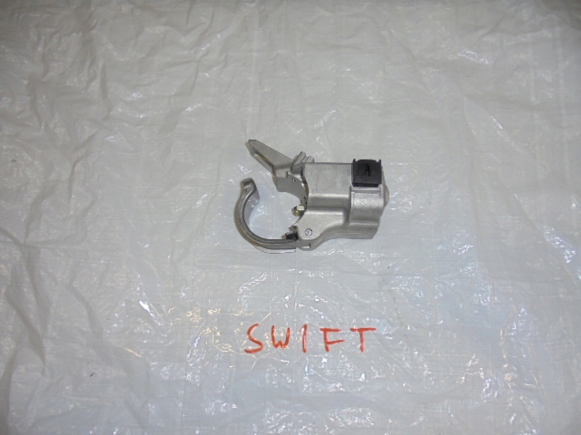 фото №1, Блокування керма suzuki swift mk8 2017