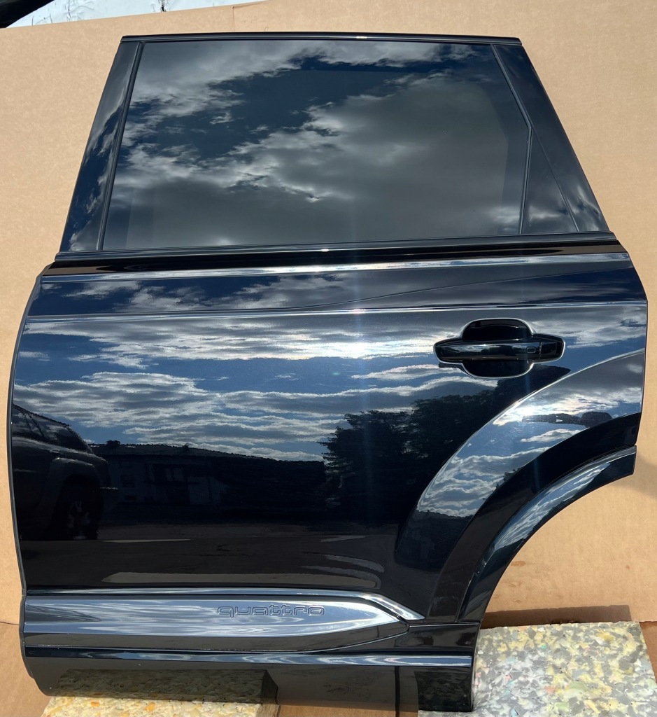 фото №1, Audi q7 sq7 4m s-line двері задні ліва lc9x w колір