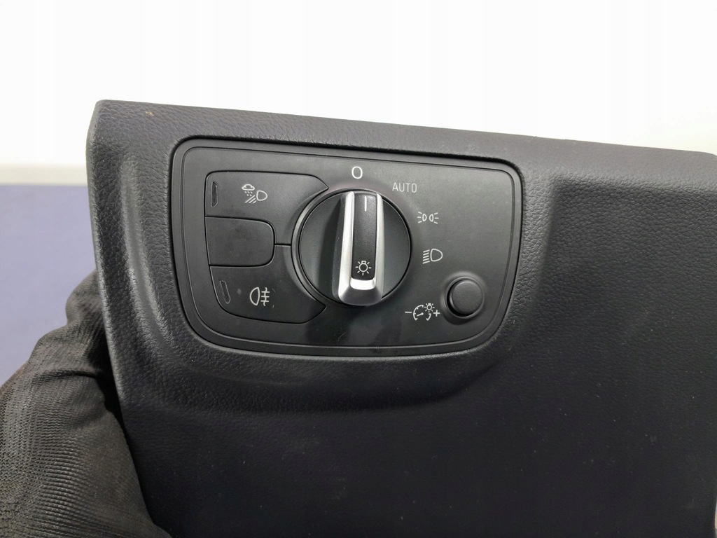 фото №6, Audi a6 c7 защита пластиковая pod руль переключатель света 4g1863075