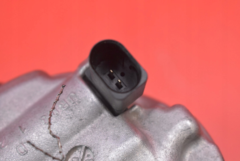 фото №9, Компрессор насос кондиционера 5q0820803f vw golf 7 vii sportsvan 1.4 tsi