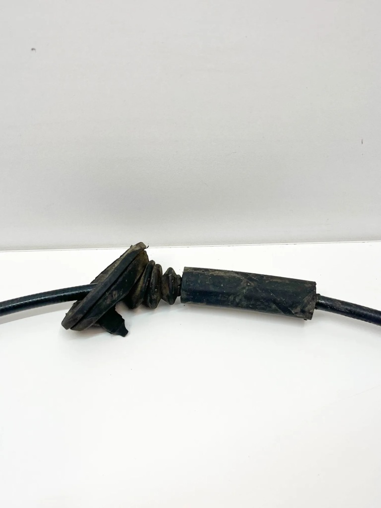 Трос газа mercedes-benz sl r129 a1293002330 33021267 3.2l 170kw 1997 с Разборки