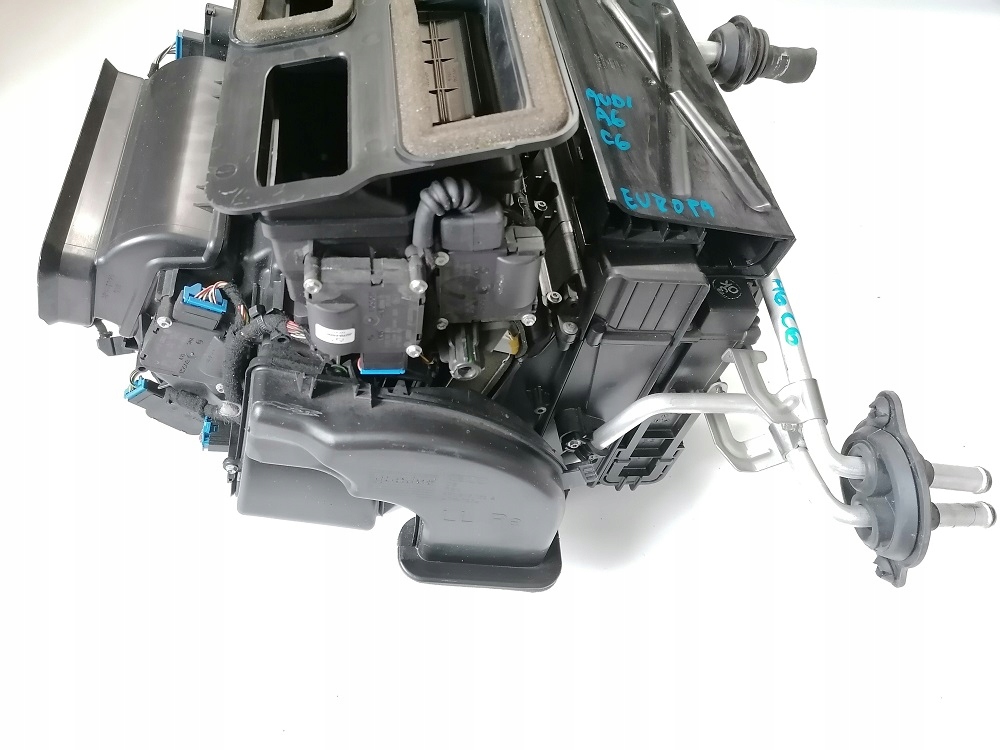 фото №9, Audi a6 c6 корпус обігрівача 4f0820155f europa