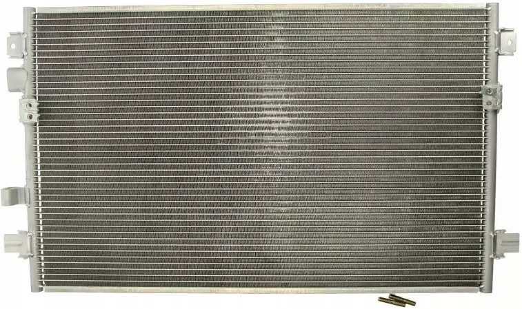 фото №1, Thermotec радиатор кондиционера ktt110207