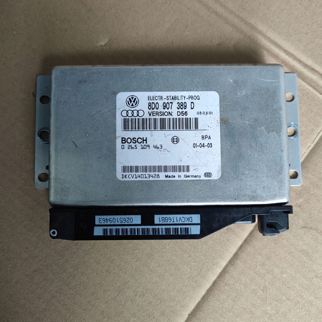 фото №9, Audi a6 c5 бортовой компьютер коробки 8d0907389d 0265109463