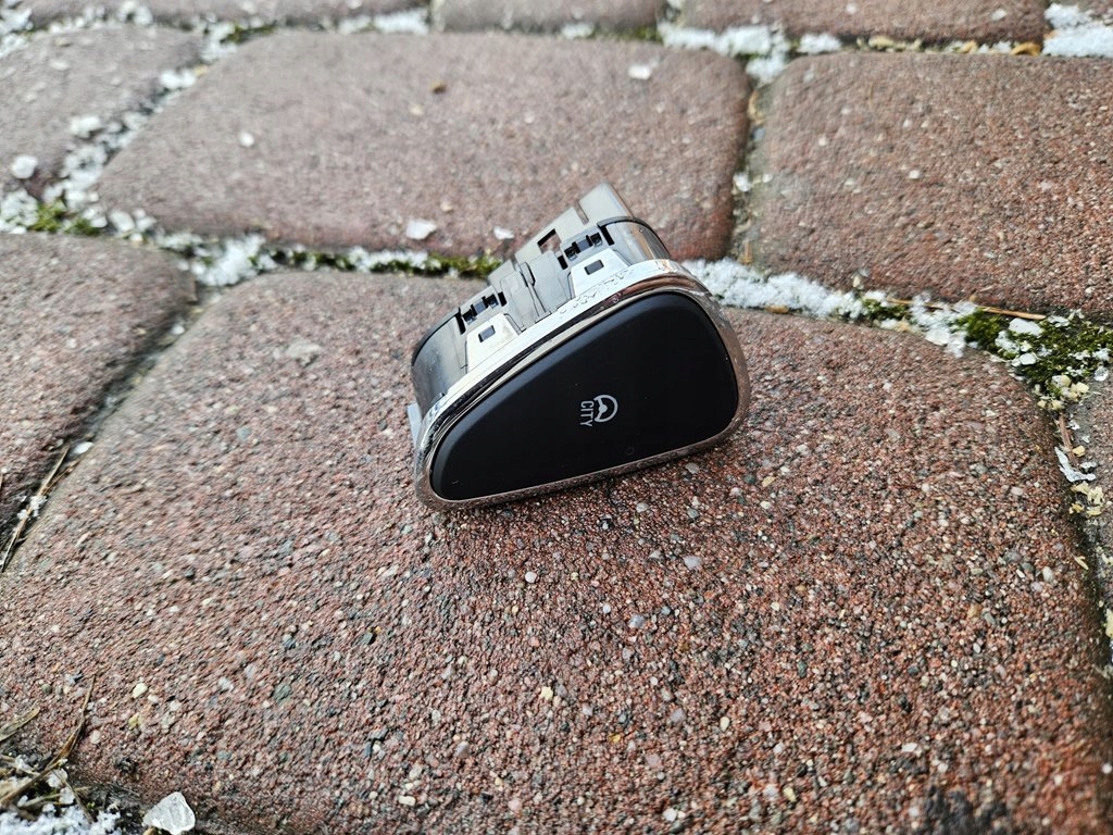 фото №1, Кнопка выключатель city europa opel adam 13423496