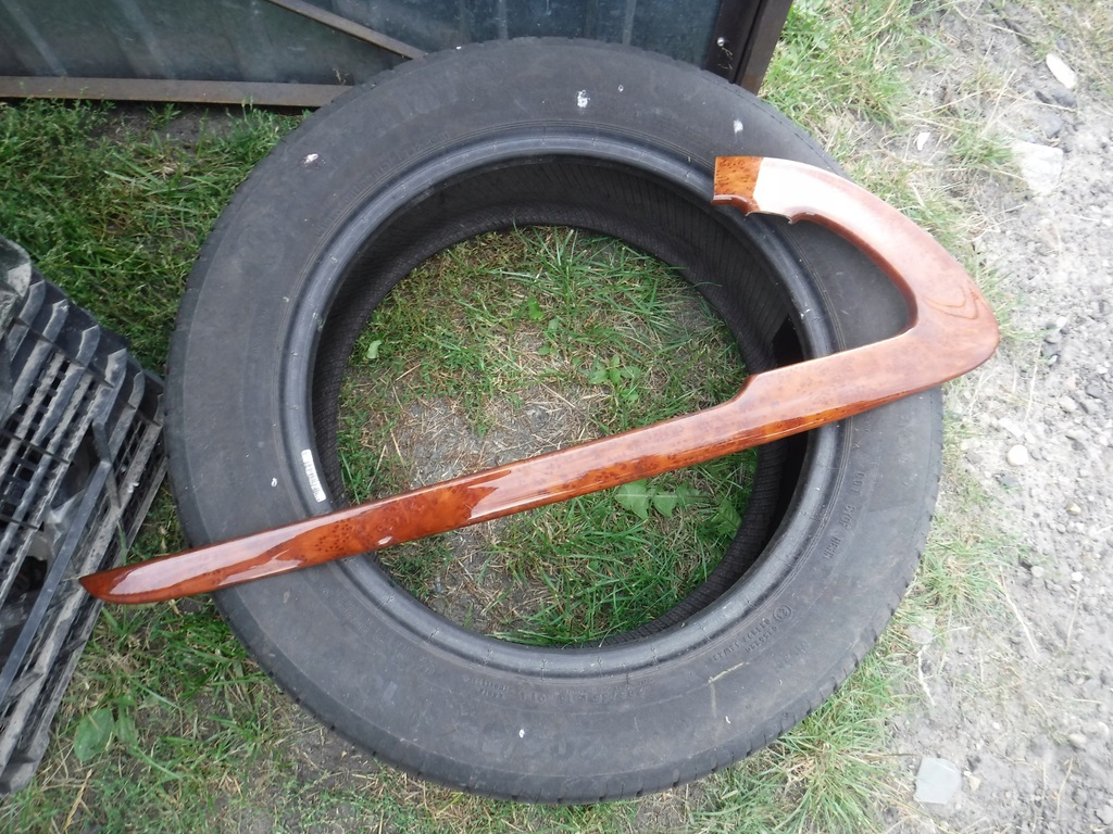 фото №1, Молдинг декоративная дверь левая 8p audi a3 8p3867409b