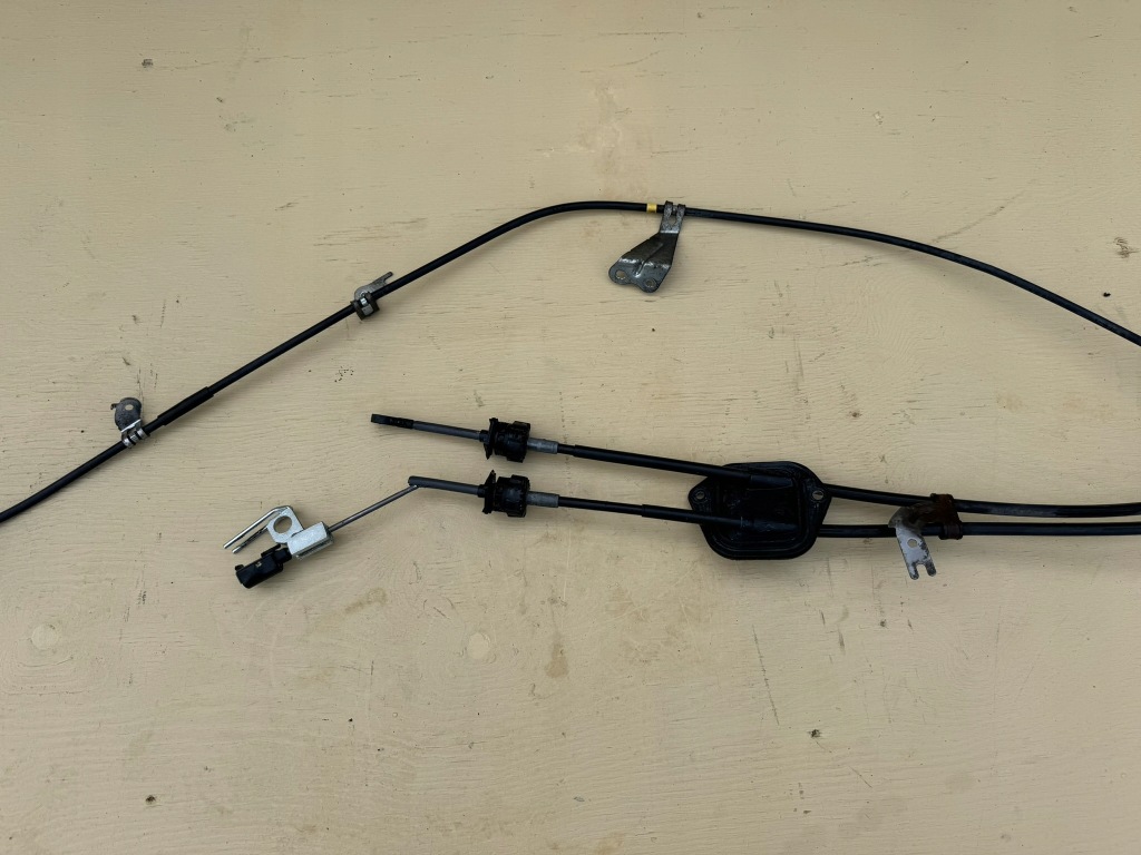 Citroen c1 1 1 1rk 1.0 05-14r тросы переключения передач натяжитель 0h100 09-10 Недорого