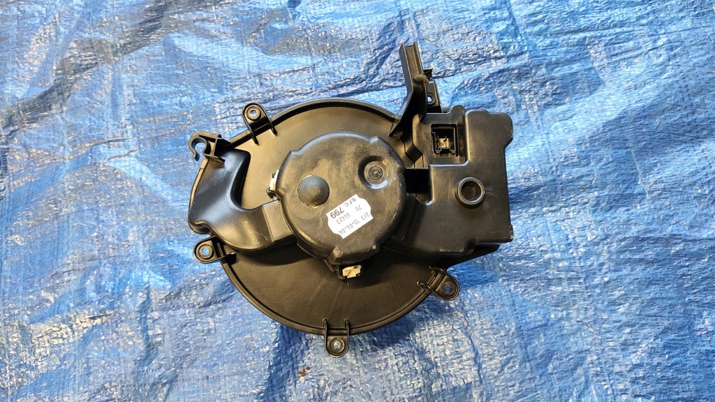 фото №1, Вентилятор обдув воздуходувка резистор модуль mercedes sl r230 w230