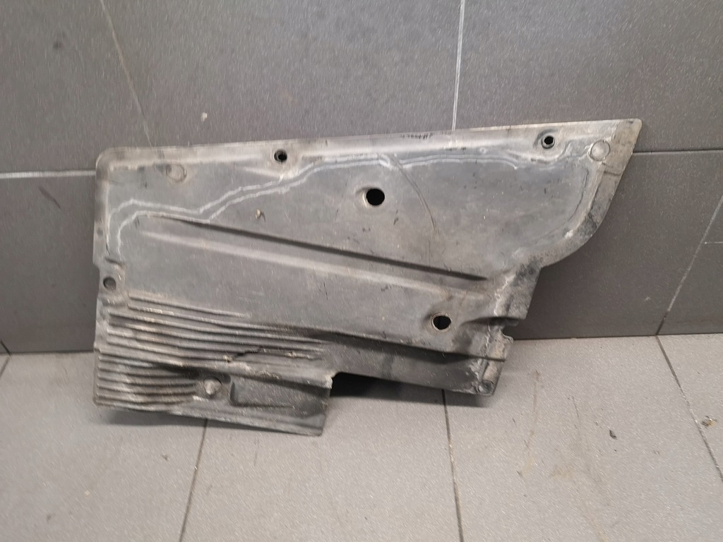 фото №1, Защита подвеска левая audi a6 c6 4f0825215c