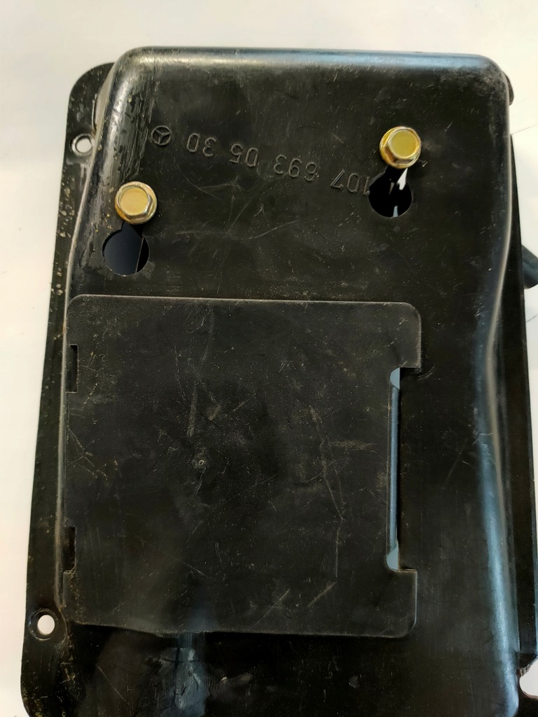 фото №8, Помпа замка крышки багажника mercedes 107