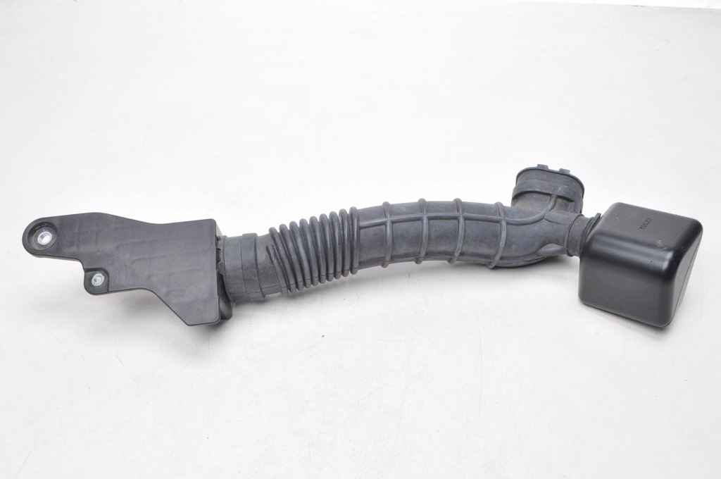 фото №1, Suzuki jimny iv 1.5 16v труба повітрозабірник повітря 78k-r04 23r