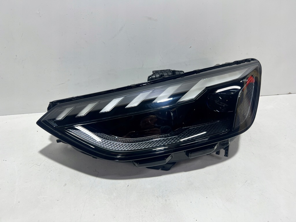 фото №8, Audi rs4 8w0 lift matrix full led лампа левая правая