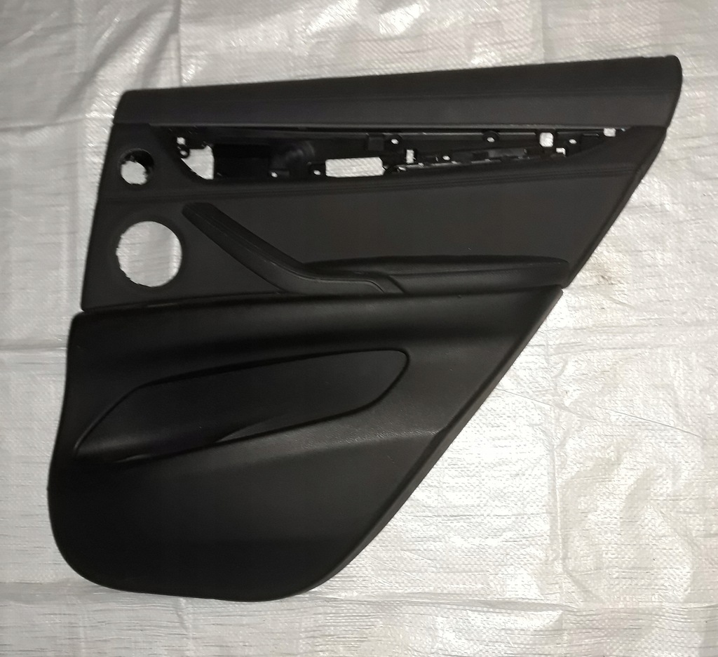 фото №1, Bmw x6 f16 обшивка обивка дверь задняя задняя правая