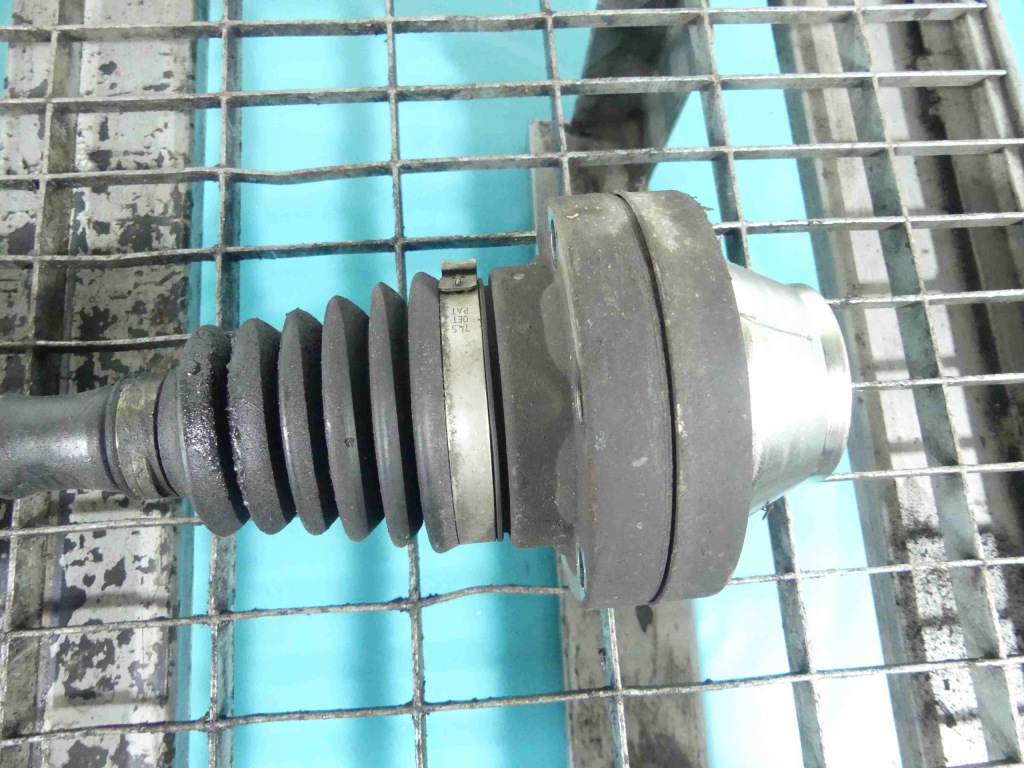 фото №3, Приводной вал левая audi q7 i 4l 3.0 tdi v6