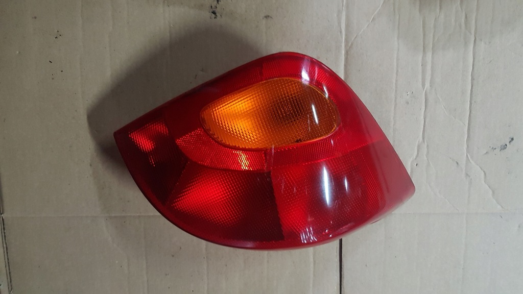 фото №1, Лампа левая задняя fiesta mk4