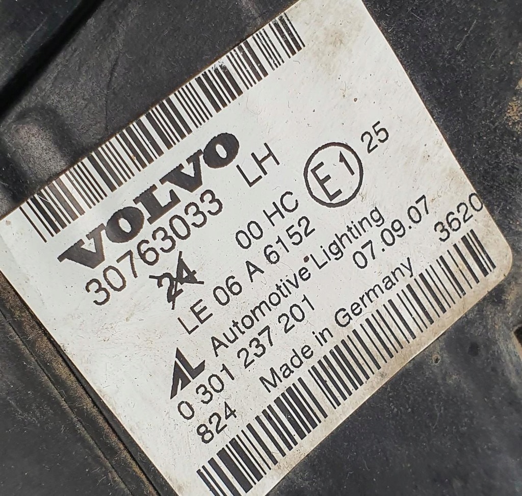 фото №8, Лампа левый перед передняя volvo v50 lift 30763033 europa