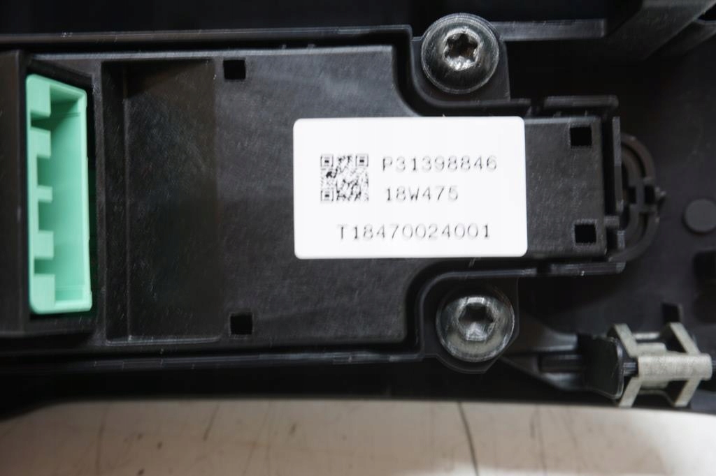 фото №4, Панель радіо перемикачів volvo xc60 ii b4