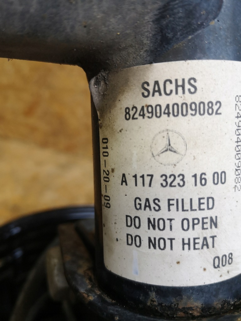 фото №6, Mercedes cla w117 амортизационная стойка поворотный кулак правый перед рычаг