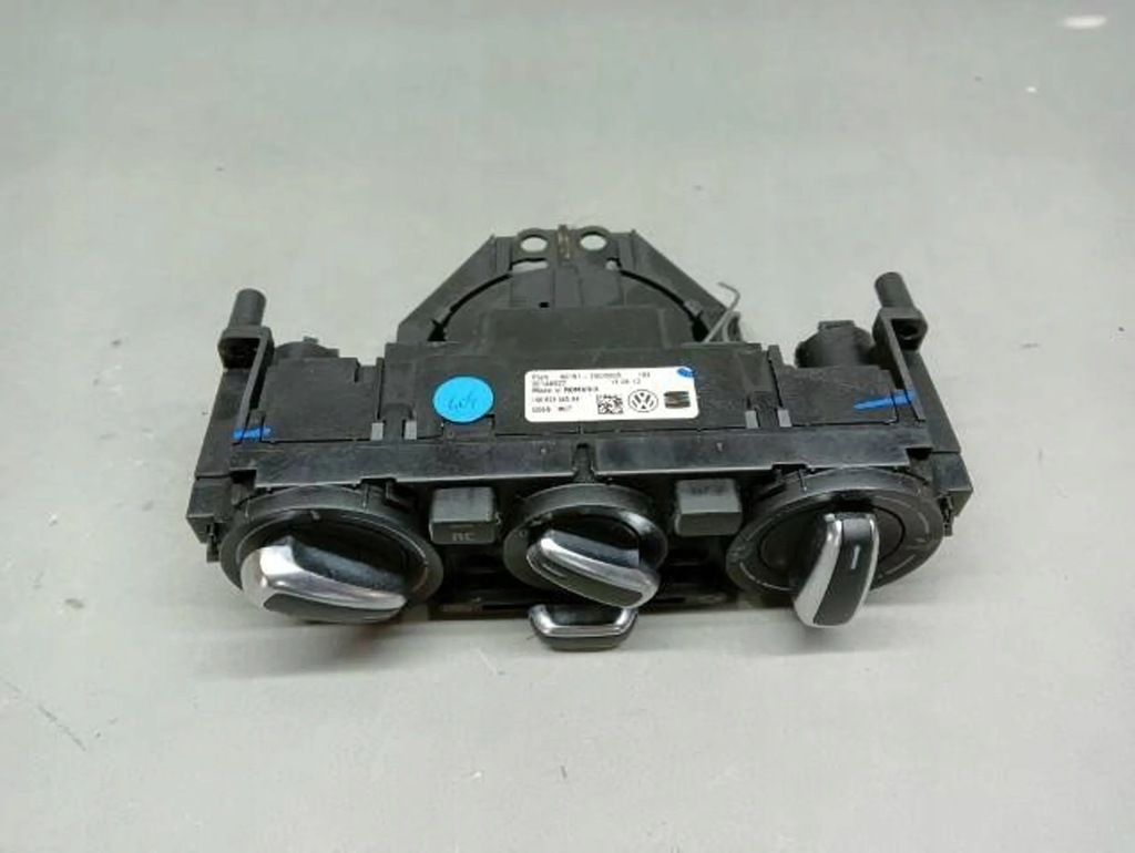 фото №1, Панель кондиціонера vw up mii citigo 1s0820045aa