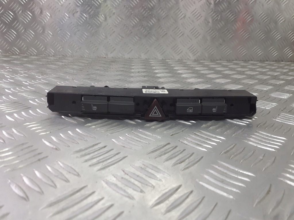 фото №1, Панель переключателей opel astra h 1.9 cdti